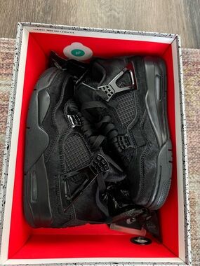 Jordan 4 Olivia Kim size 5.5
